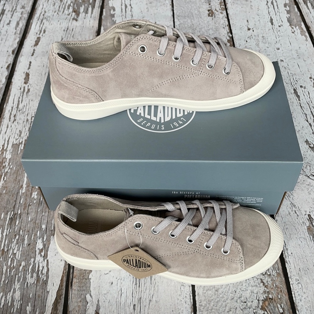 Palladium Women's Wander Lace Suede Sneaker
